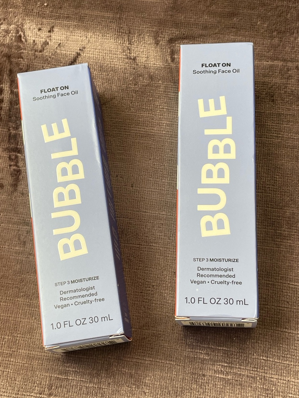 2x brand new- Bubble float on soothing face oil moisturize